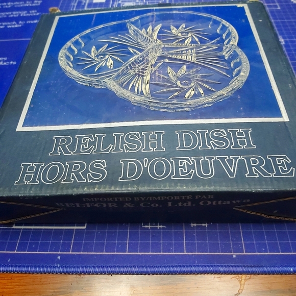 Vintage czech republic bohemian crystal relish dish - Picture 2 of 4